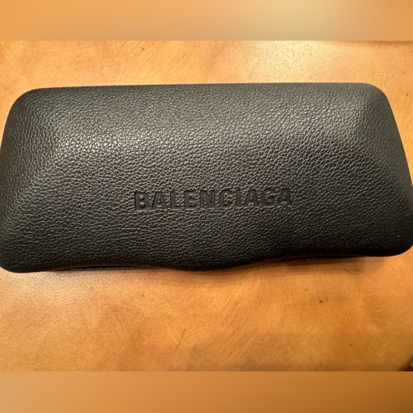 Balenciaga logo frame - Picture 5 of 5